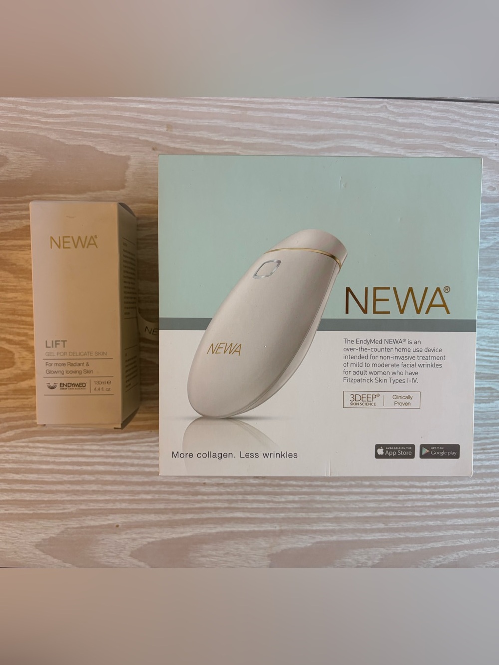 NEWA Classic RF Wrinkle Reduction Device Bundle + Extra Lift Gel. New in box.